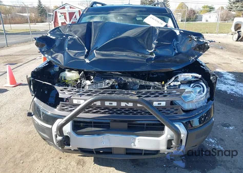 2025 Ford Bronco Sport Big Bend z USA, uszkodzony, nr VIN 3FMCR9BN3SRF17355